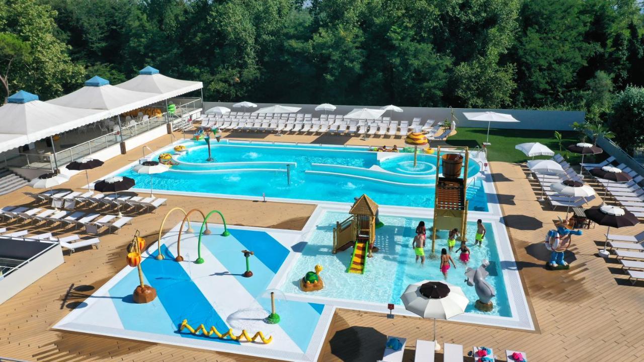 I Tre Moschettieri Camping Village Lido di Pomposa Bagian luar foto